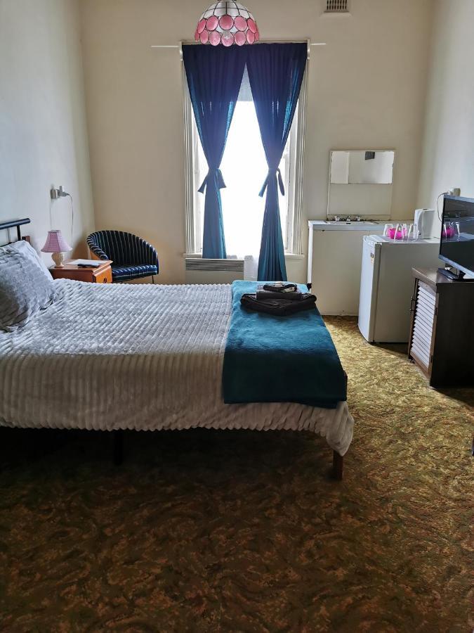 Railton Hotel - Heritage Pub Accommodation 外观 照片