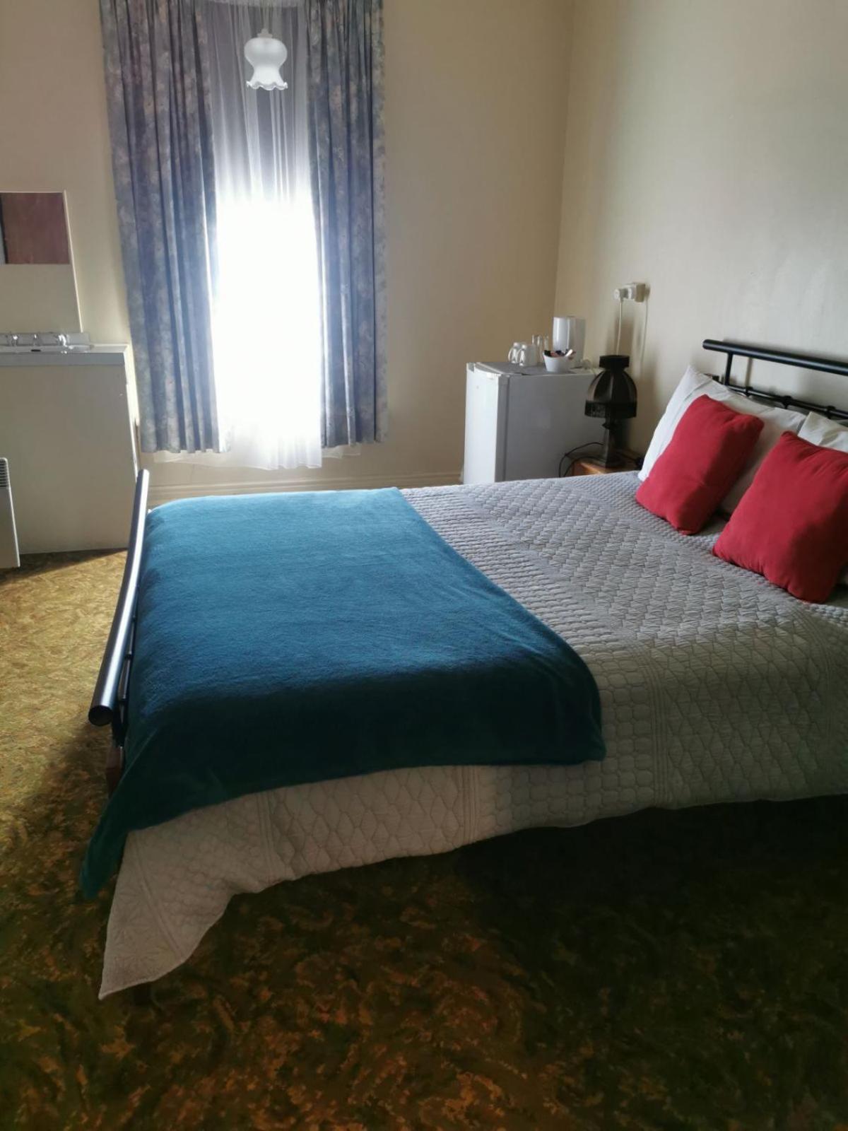 Railton Hotel - Heritage Pub Accommodation 外观 照片